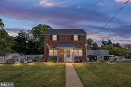 121 STAHL AVENUE