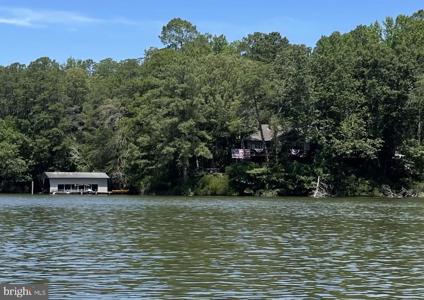 750 LEVELGREEN RD.