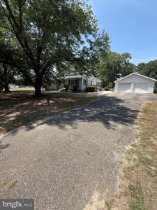 11060 ROLAND PARKS ROAD