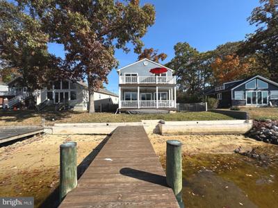 336 RIVERSIDE DRIVE