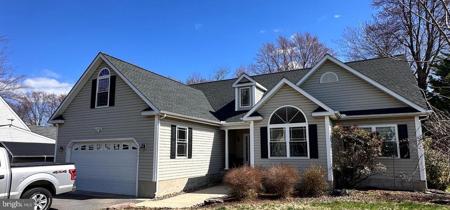 716 CLOVERFIELDS DRIVE