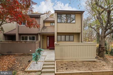 1924 COPPERSMITH TERRACE