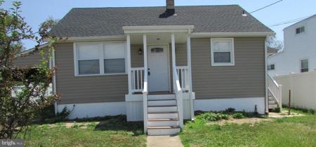 11 WINONA AVENUE