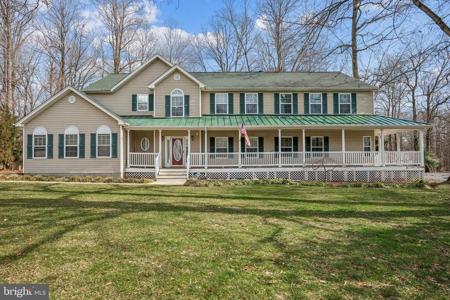 1453 BIDWELL LANE