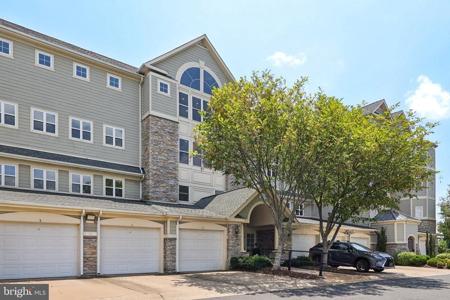 1621 LADUE COURT