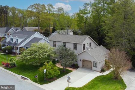 3 CANARY DRIVE