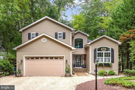 52 SANDYHOOK ROAD