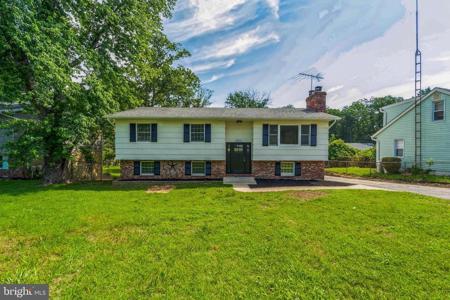 8013 LONG HILL ROAD