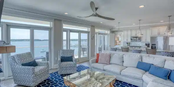 1301 COASTAL HIGHWAY