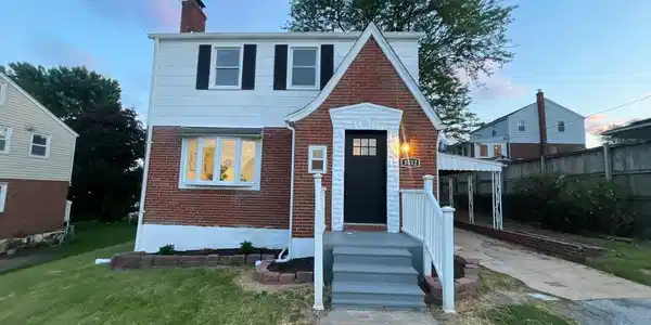 1512 NEIGHBORS AVENUE