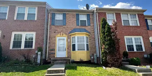 704 SAINT PETERS COURT