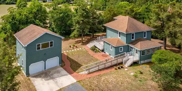 26837 WALLER LANE