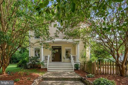 7 RIVERVIEW ROAD