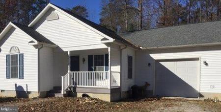 39 FORT KING DRIVE