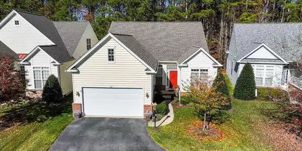 22 CHATHAM COURT