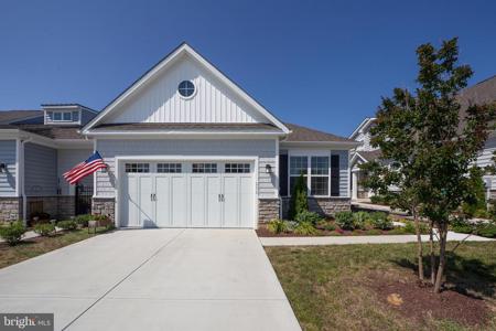232 MOORINGS CIRCLE