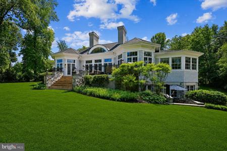 2700 FALLING TIMBER TRAIL