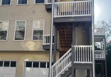 204 SENECA WAY