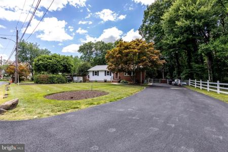 214 WEST ROAD