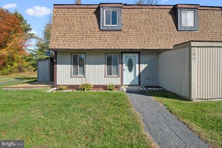 76 KING HENRY CIRCLE