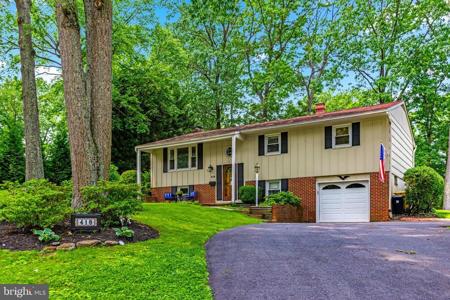 418 FERNWOOD COURT