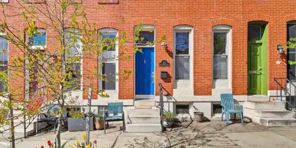 122 CLEMENT STREET