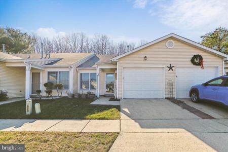2735 YEOMANS LANTERN COURT