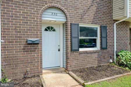 330 SWEET BRIAR COURT