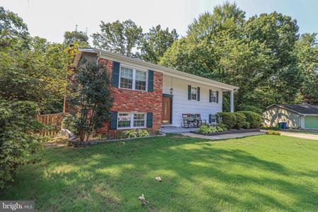 1309 HAWKINS LANE
