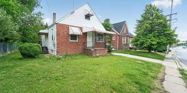 3 MARLYN AVENUE