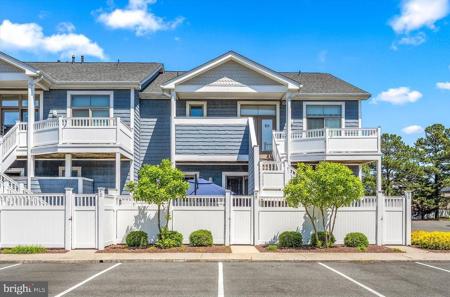 201 S HERON DRIVE