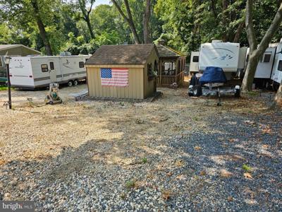 227,226 LITTLE BEAVER LANE