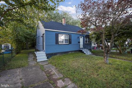 821 S WOODLYNN ROAD