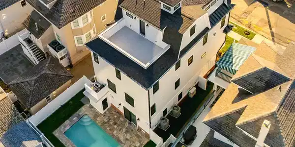 14 GARDENS ROAD
