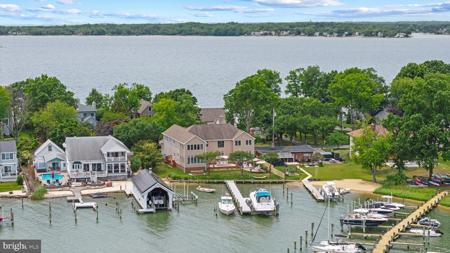 3733 THOMAS POINT ROAD