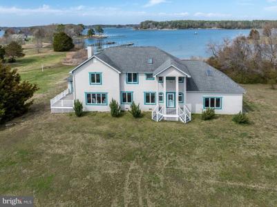 284 PALMER DRIVE