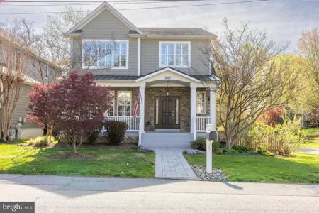 207 SOUTHWOOD AVENUE