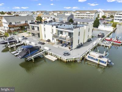 201 WINDWARD DRIVE