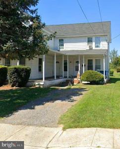 223-225 W HIGH STREET