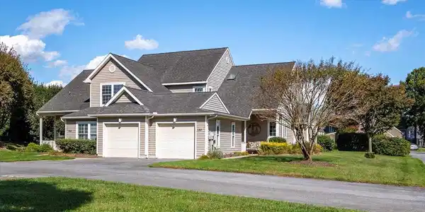 13141 ROYAL LYTHAM LANE