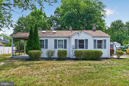 303 HOLLY ROAD