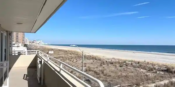 5300 BOARDWALK