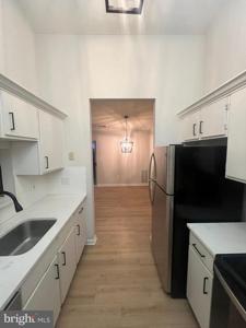 6607 RAPID WATER WAY