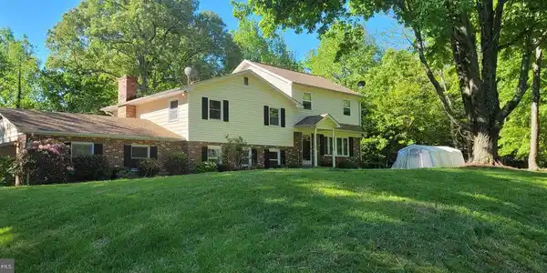 23180 BARLEY COURT