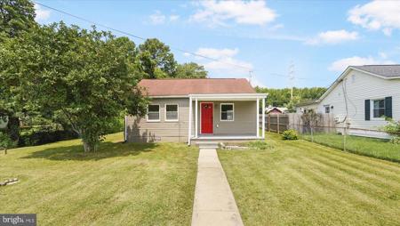 40 TRANSVERSE AVENUE