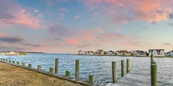 52 PINTAIL DRIVE