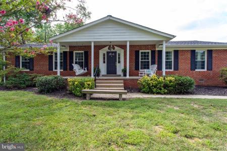7349 MARY DRIVE