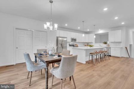 205 FEATHERSTONE ROAD