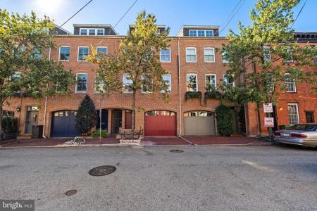 1713 LANCASTER STREET