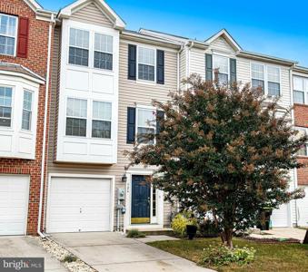 326 KESTREL DRIVE
